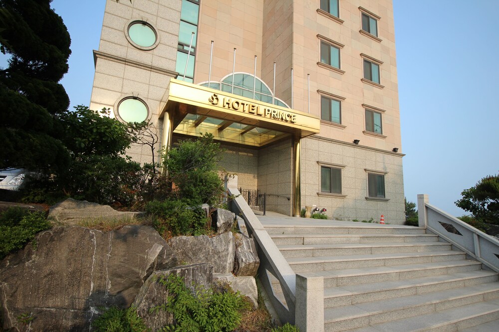 Hotel Front
