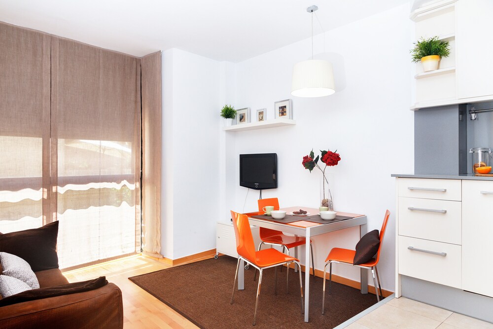 Apartment, 2 Bedrooms (Annex building C. Galceran Marquet, 8)