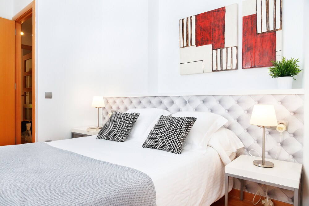 Apartment, 2 Bedrooms (Annex building C. Galceran Marquet, 8)