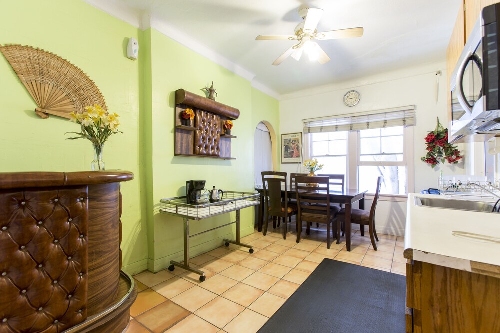 In-Room Kitchen