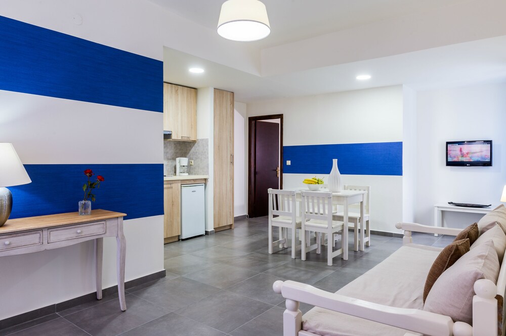 Superior Apartment, 1 Bedroom (for 4) - Living Area