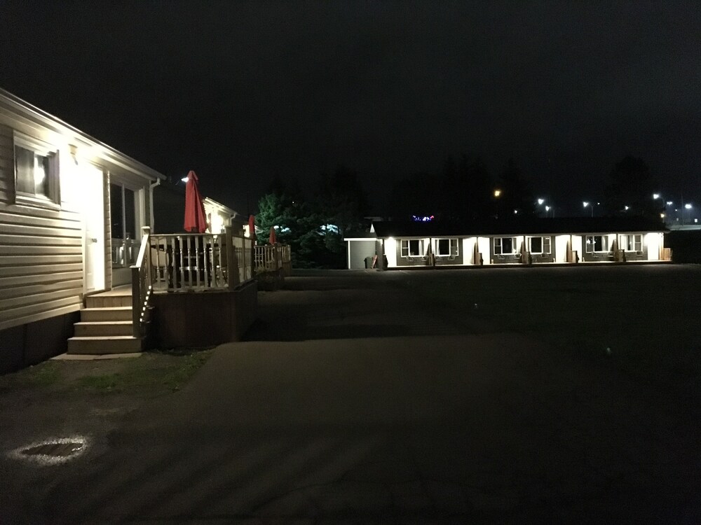 Hotel Front - Evening/Night