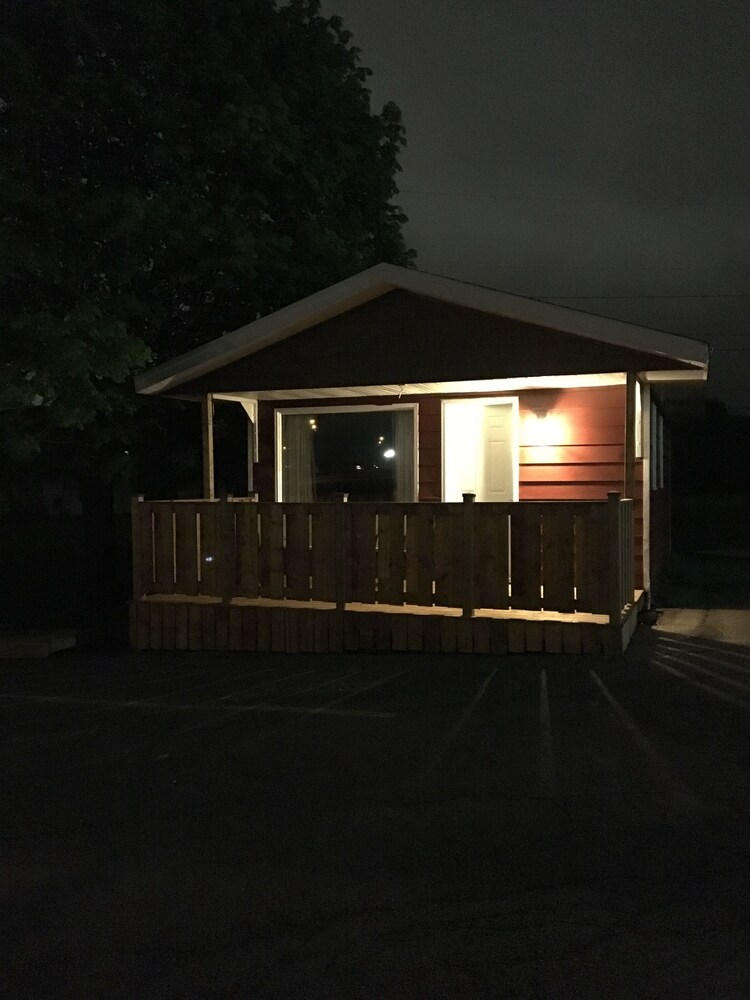 Hotel Front - Evening/Night