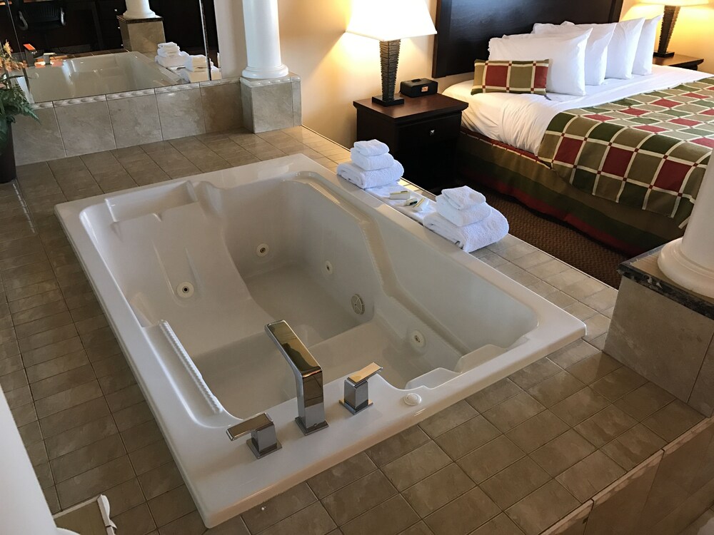 Jetted Tub