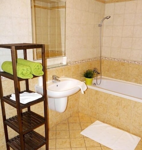 Family Apartment, 1 Bedroom - Bathroom