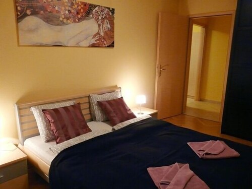 Family Apartment, 1 Bedroom - Guestroom