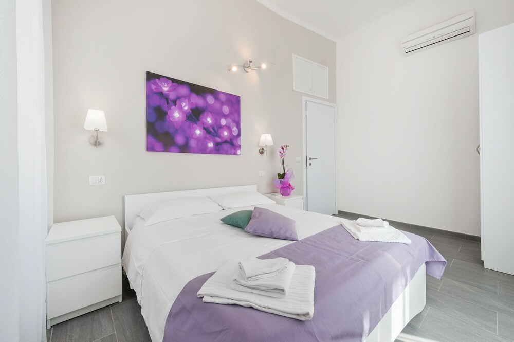 Standard Apartment, 1 Bedroom (4 Pax) - Guestroom View