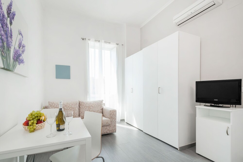 Standard Apartment, 1 Bedroom (4 Pax) - In-Room Kitchen