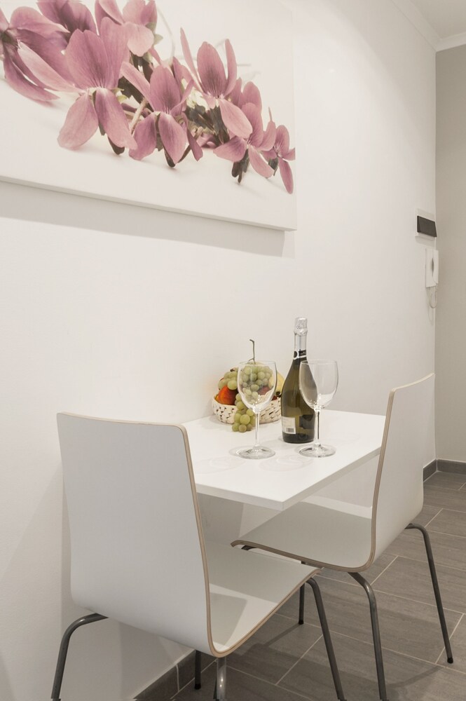 Standard Studio (2 Pax) - In-Room Dining