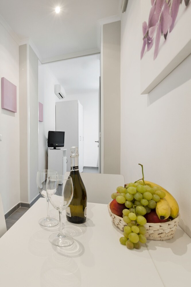 Standard Studio (2 Pax) - Guestroom View
