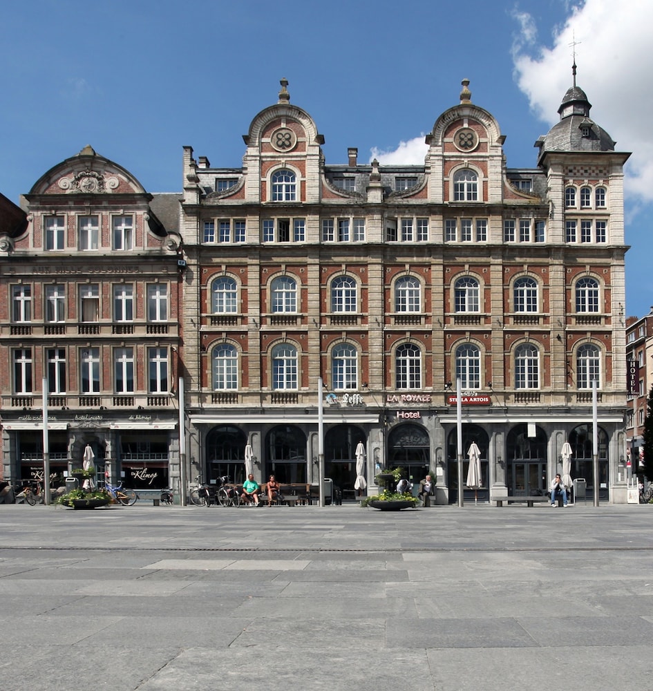 Hotel Front