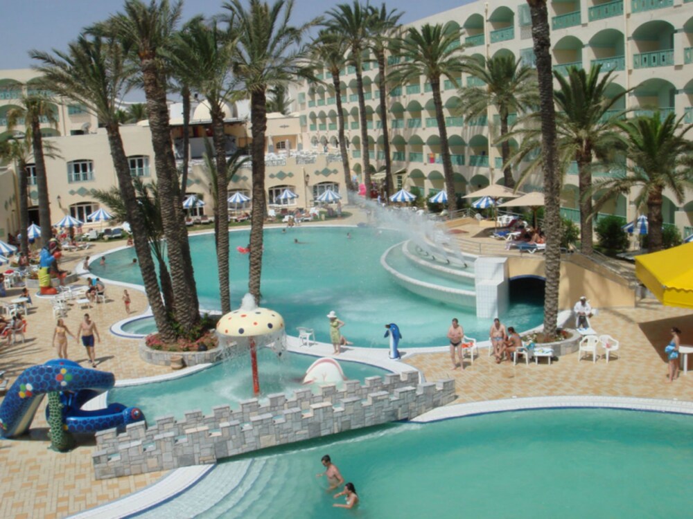 Pool