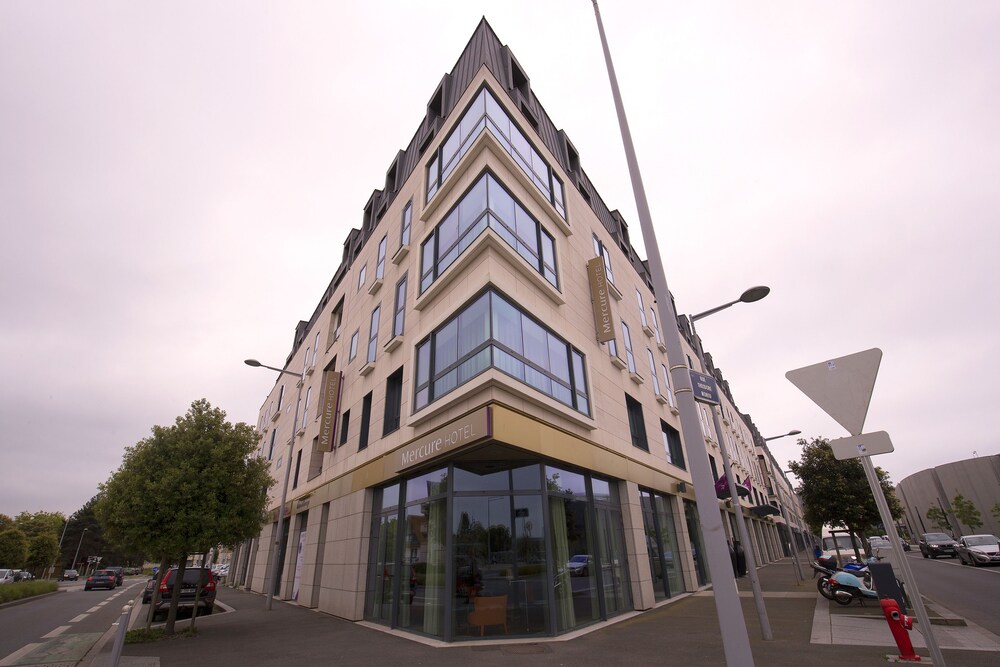Hotel Front