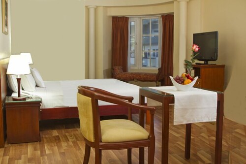Room Service - Dining