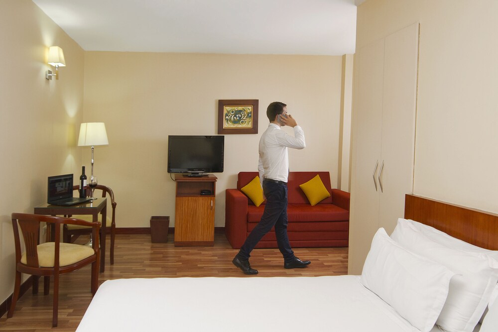 In-Room Business Center