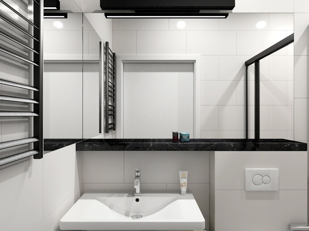Family Room - Bathroom