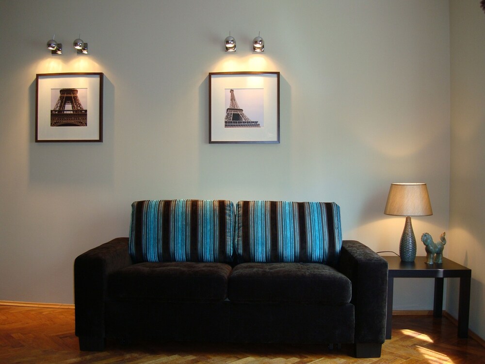 Studio - Guestroom