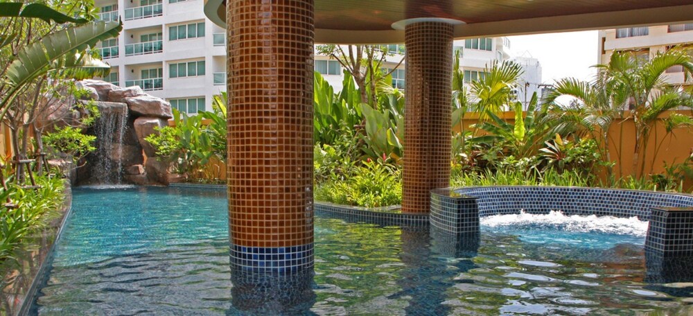 Exercise/Lap Pool