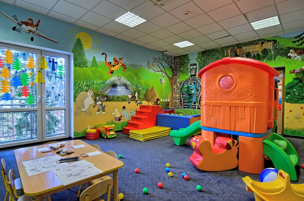 Childrens Play Area - Indoor