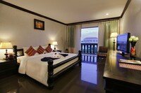 Deluxe Room - Airport Pick Up