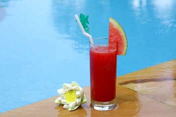 Poolside Bar