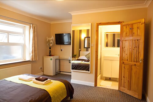 Guestroom