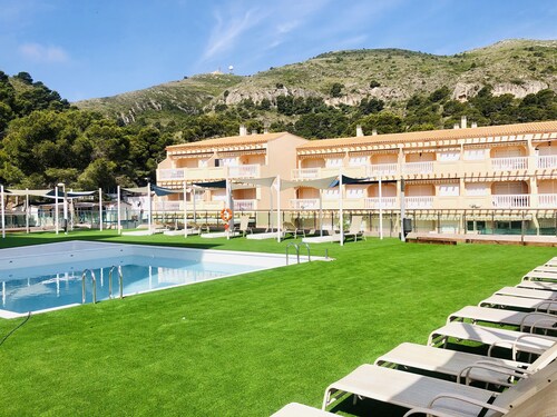 Cullera Holiday Hotel