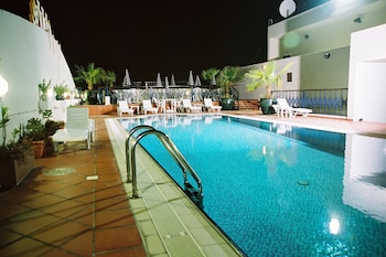 Rooftop Pool