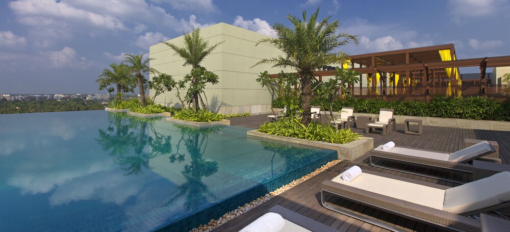 Infinity Pool