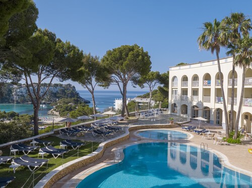Floramar Aparthotel