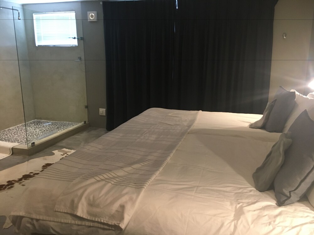 Guestroom View