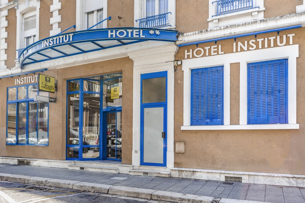 Hotel Front