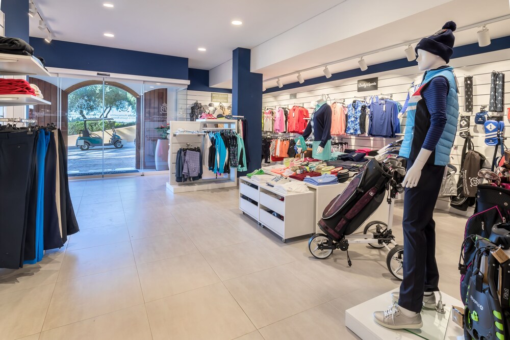 Pro Shop