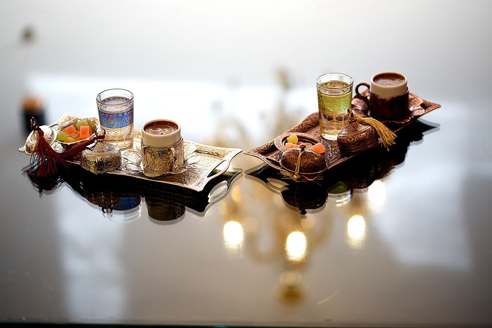 Hotel Lounge