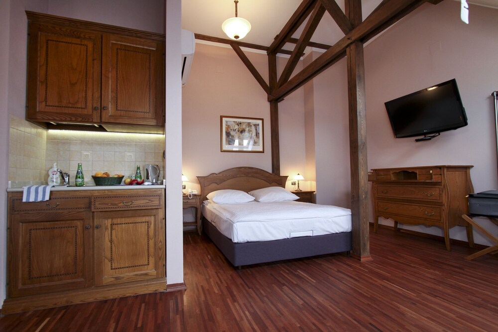 In-Room Kitchenette
