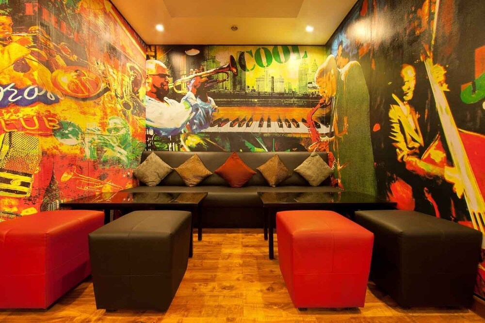 Hotel Bar