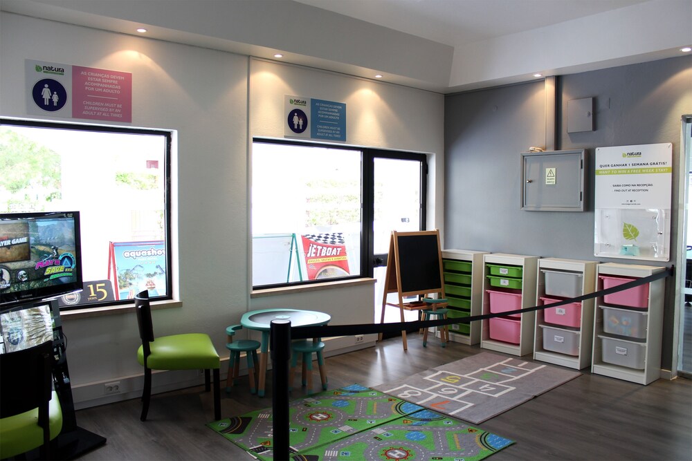 Childrens Play Area - Indoor
