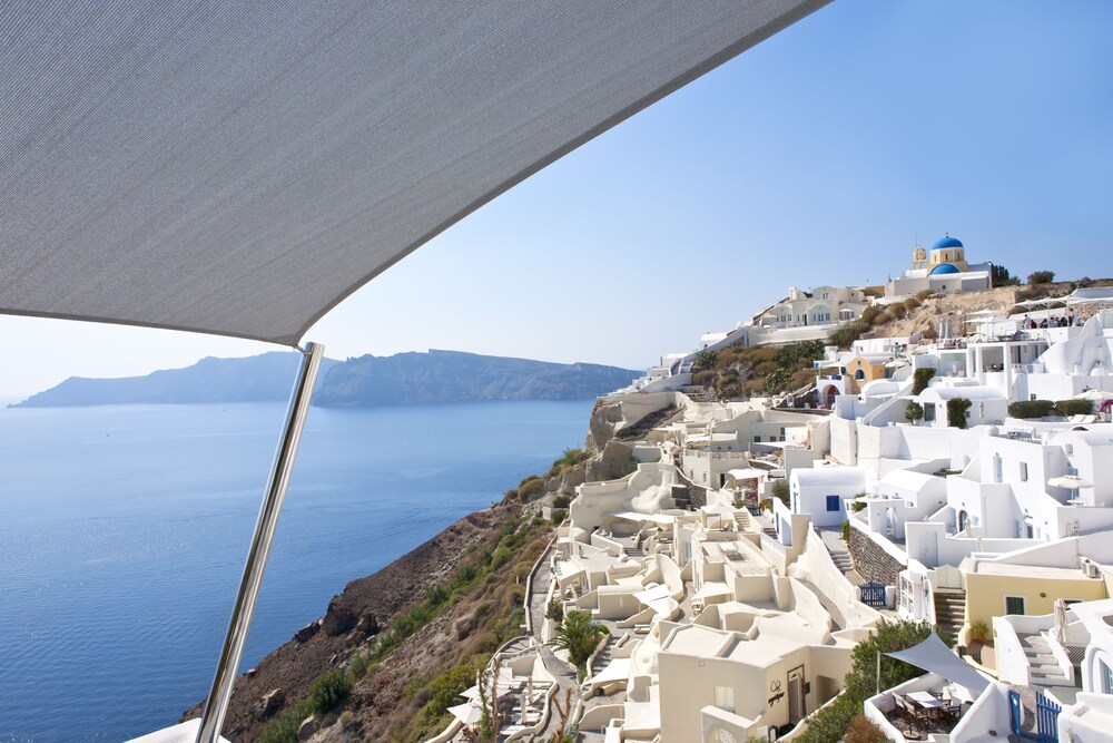 Deluxe Suite, Sea View (Cave - Shared Hot Tub ) - Guestroom View