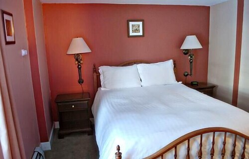 Guestroom View