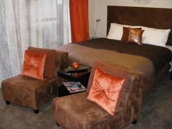 Deluxe Studio - Guestroom