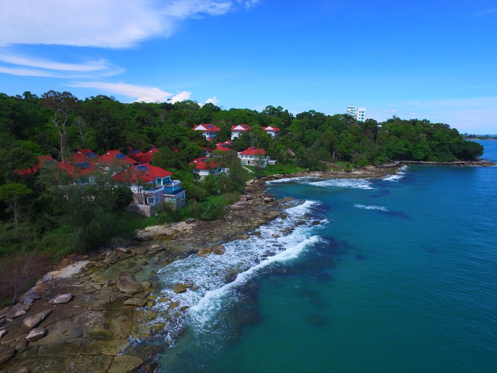 Beach/Ocean View