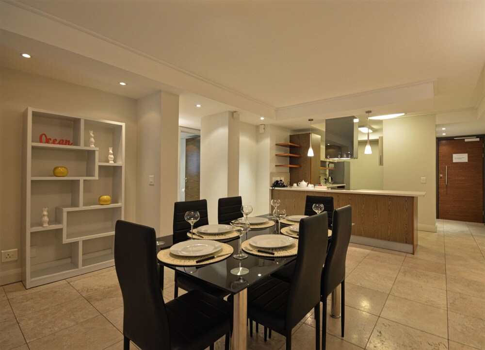 Standard Room, 2 Bedrooms - In-Room Dining