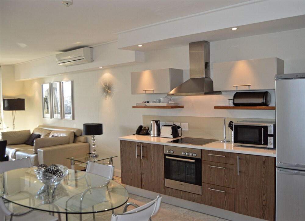 Standard Room, 1 Bedroom - In-Room Kitchen