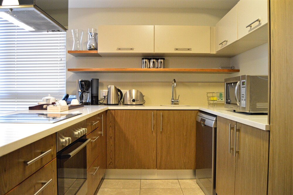Executive Room, 1 Bedroom - In-Room Kitchen