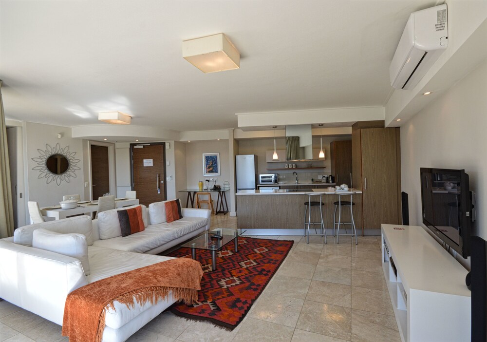 Executive Room, 1 Bedroom - Living Area