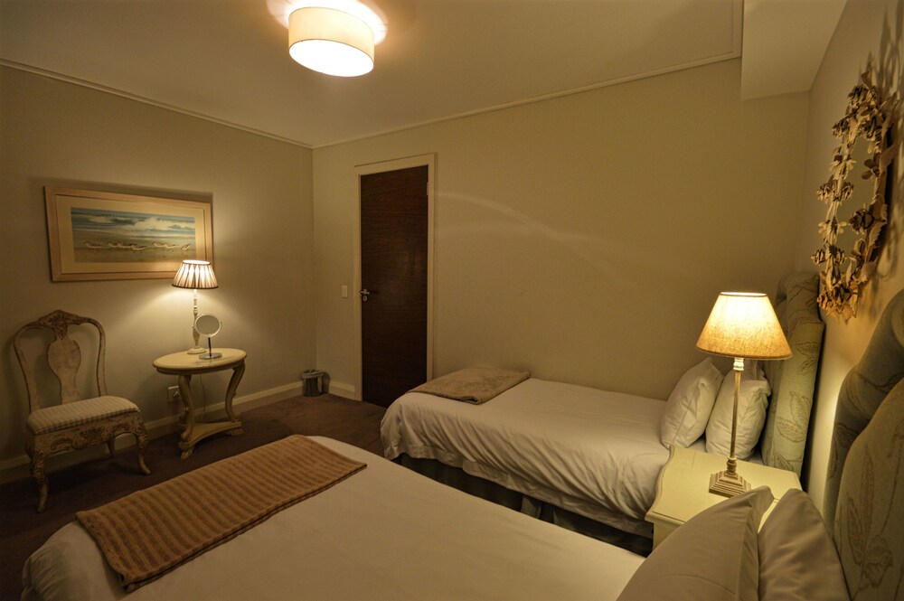 Standard Room, 2 Bedrooms - Guestroom