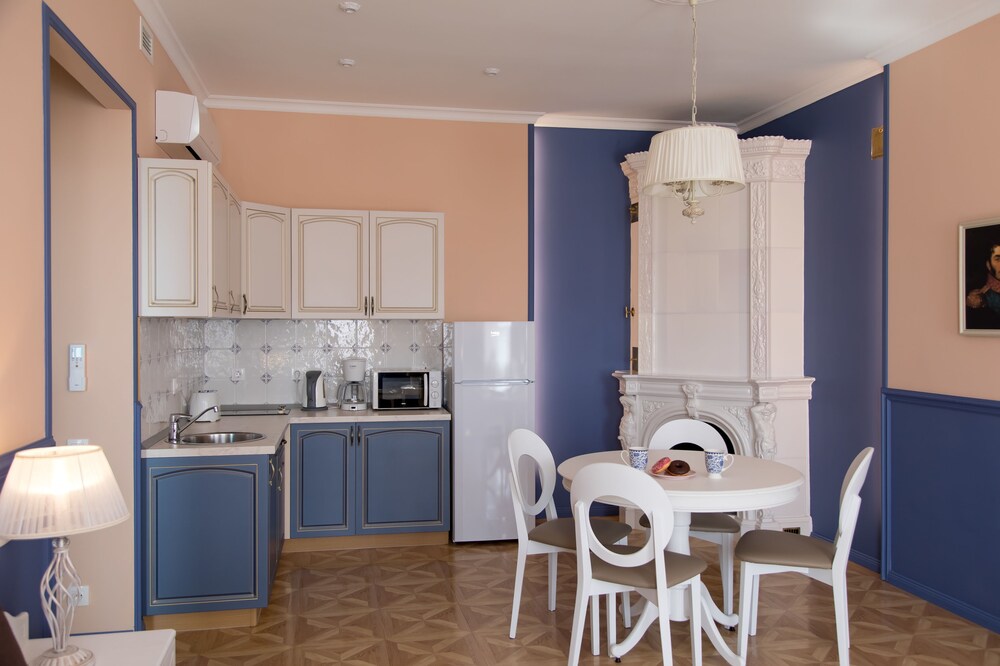 In-Room Kitchen