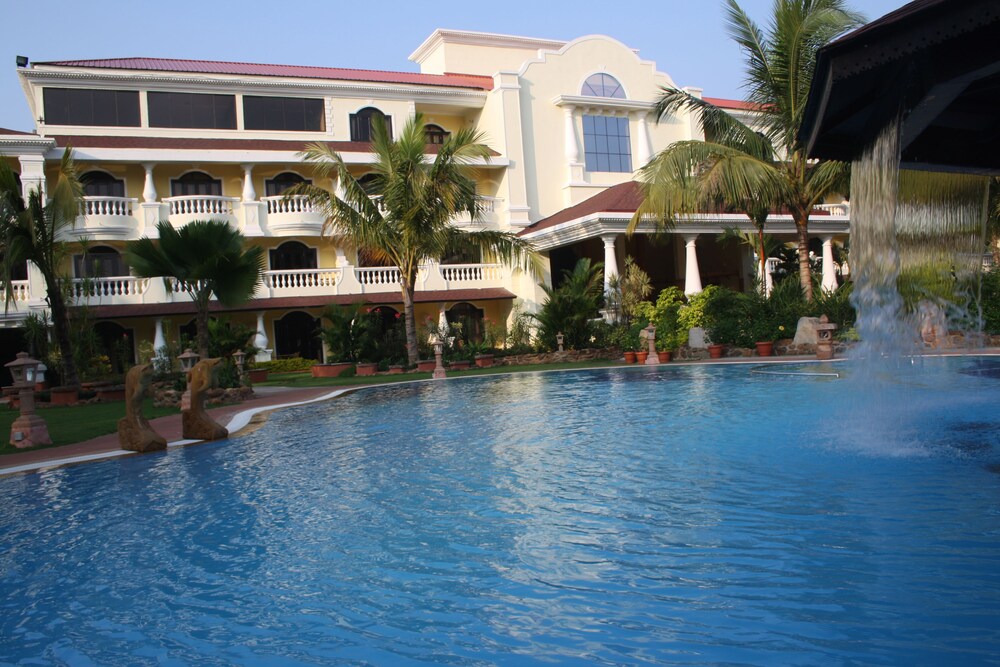 Pool Waterfall