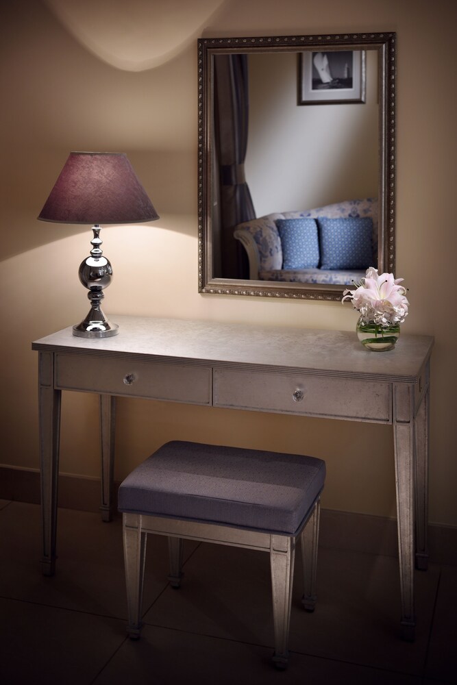 Superior Suite, 1 Bedroom - Guestroom