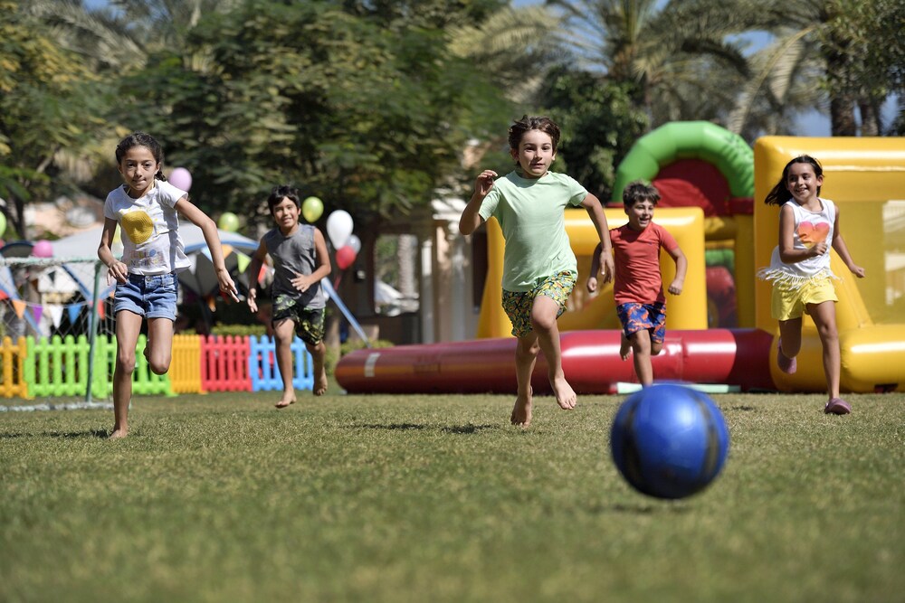 Childrens Play Area - Outdoor